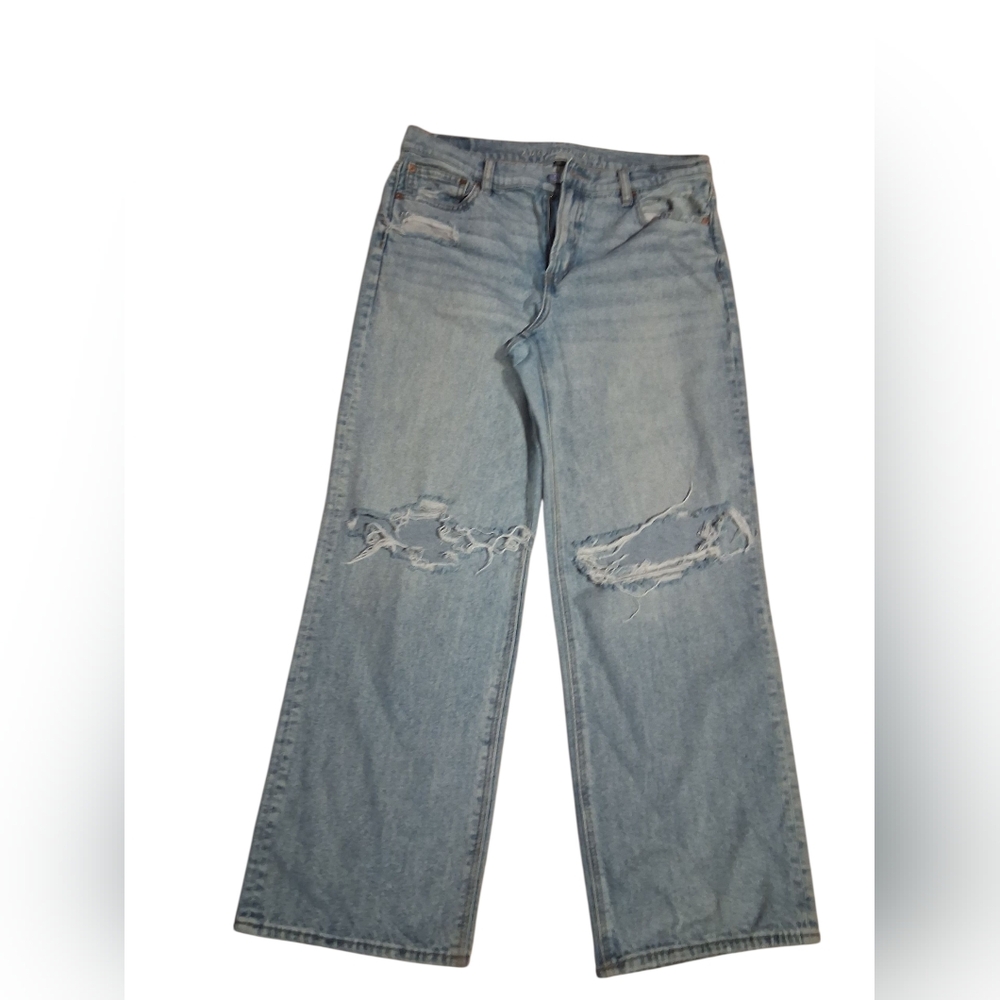 American Eagle Outfitters Light Blue Straight Leg Jeans